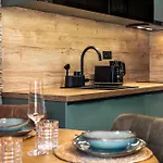 Mountain No 209-corso Harrachov, High Speed Wi-fi, Ambilight Smart Tv, Netflix, Youtube, Free Parking, Private Sejf, Private Bike Storage, Harrachovcard
