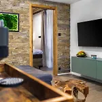 Appartamento Mountain No 209-corso Harrachov, High Speed Wi-fi, Ambilight Smart Tv, Netflix, Youtube, Free Parking, Private Sejf, Private Bike Storage, Harrachovcard *