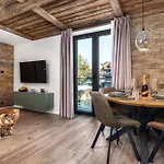 Mountain No 209-corso Harrachov, High Speed Wi-fi, Ambilight Smart Tv, Netflix, Youtube, Free Parking, Private Sejf, Private Bike Storage, Harrachovcard *