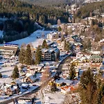 Mountain No 209-corso Harrachov, High Speed Wi-fi, Ambilight Smart Tv, Netflix, Youtube, Free Parking, Private Sejf, Private Bike Storage, Harrachovcard