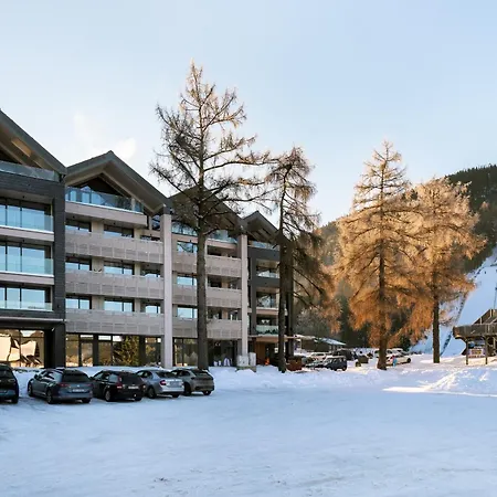 Mountain No 209-corso Harrachov, High Speed Wi-fi, Ambilight Smart Tv, Netflix, Youtube, Free Parking, Private Bike Storage Apartment