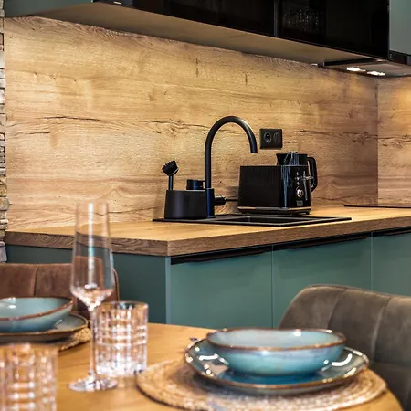 Mountain No 209-corso Harrachov, High Speed Wi-fi, Ambilight Smart Tv, Netflix, Youtube, Free Parking, Private Sejf, Private Bike Storage, Harrachovcard