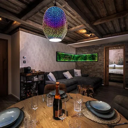 Mountain No 209-corso Harrachov, High Speed Wi-fi, Ambilight Smart Tv, Netflix, Youtube, Free Parking, Private Sejf, Private Bike Storage, Harrachovcard *